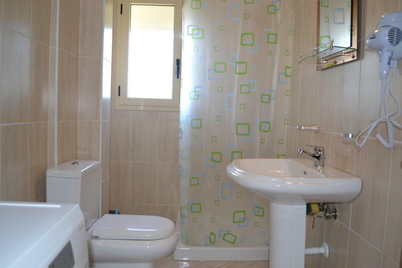 Seaview Bay Studio & Private Garage Vlorë Buitenkant foto
