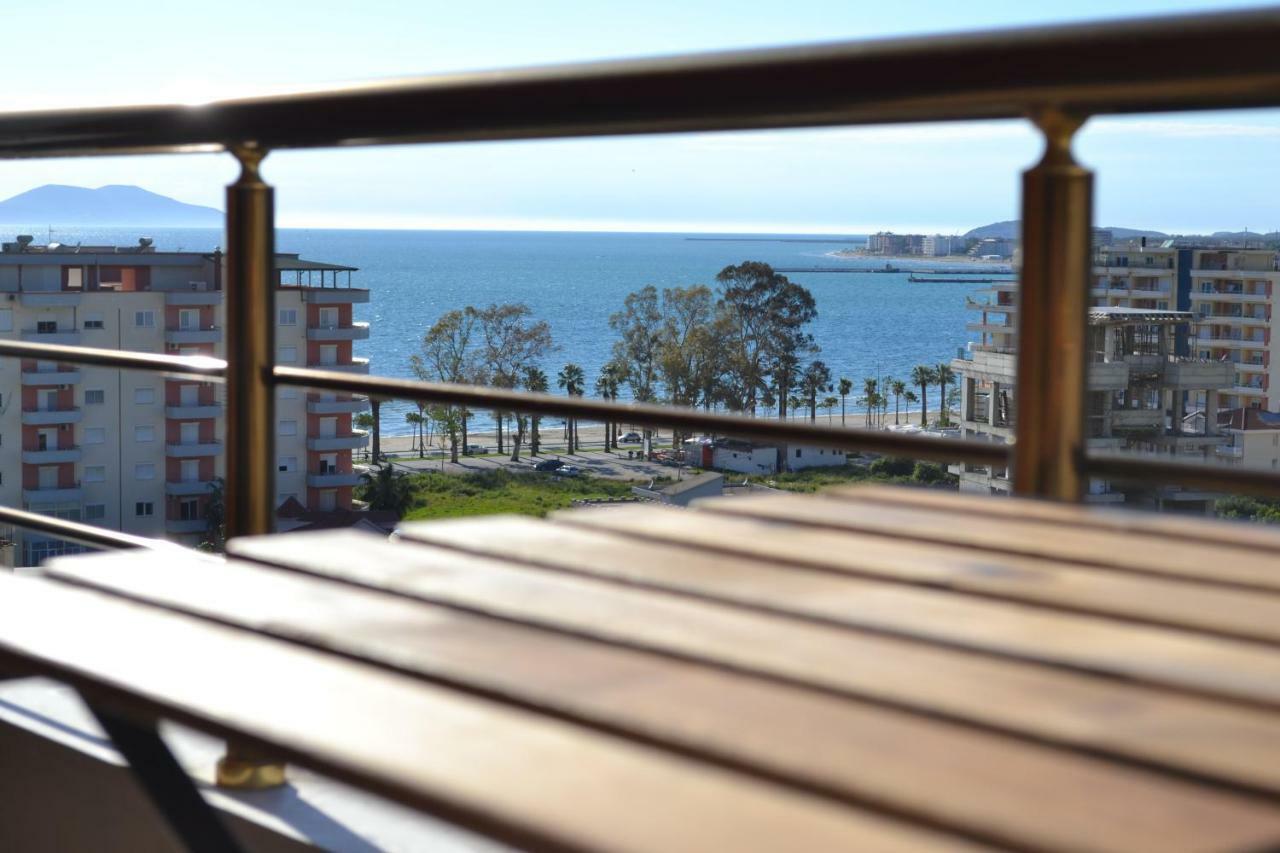 Seaview Bay Studio & Private Garage Vlorë Buitenkant foto