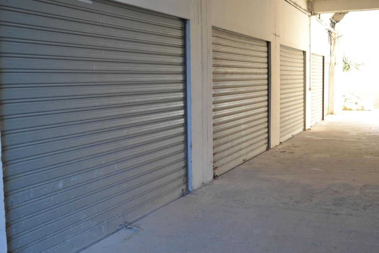 Seaview Bay Studio & Private Garage Vlorë Buitenkant foto
